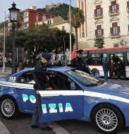 Deferiti due giovani salernitani: uno in carcere e l'altro in stato di libertà